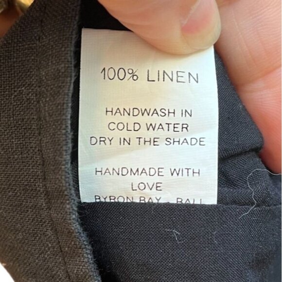 Free the Label Roma Top Linen Black Medium Crop Tank - Picture 6 of 6